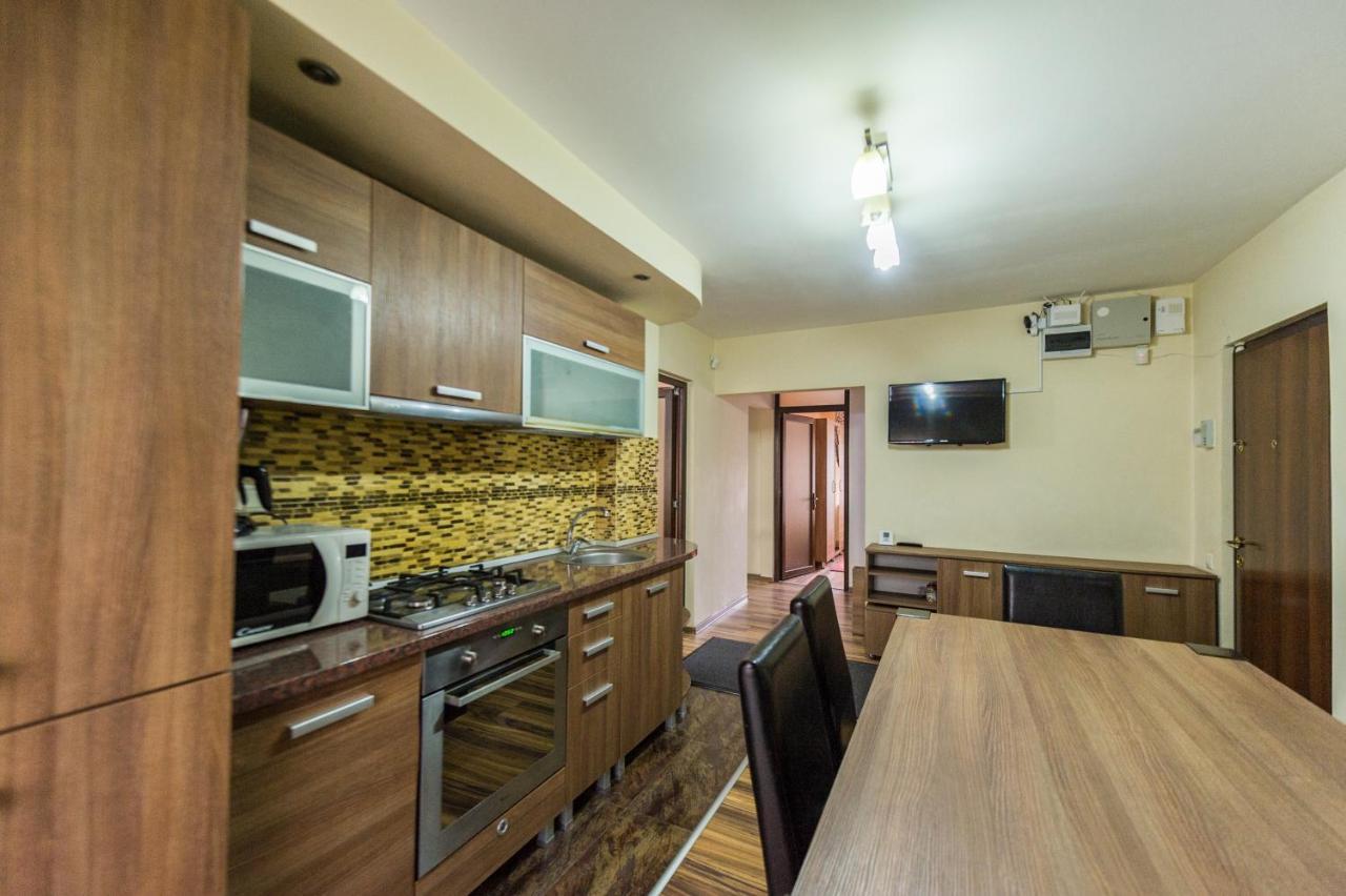 Apartament Carol Davila Piteşti Exterior foto