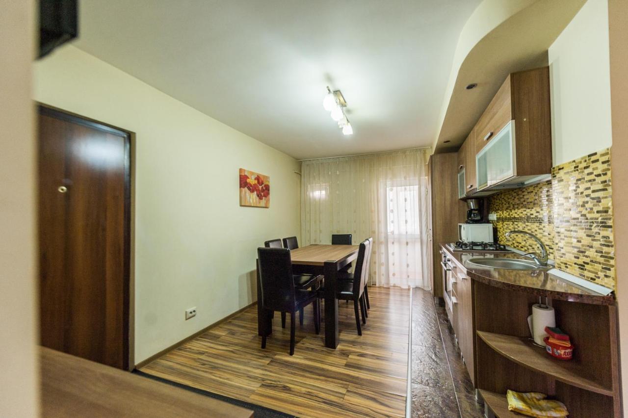 Apartament Carol Davila Piteşti Exterior foto