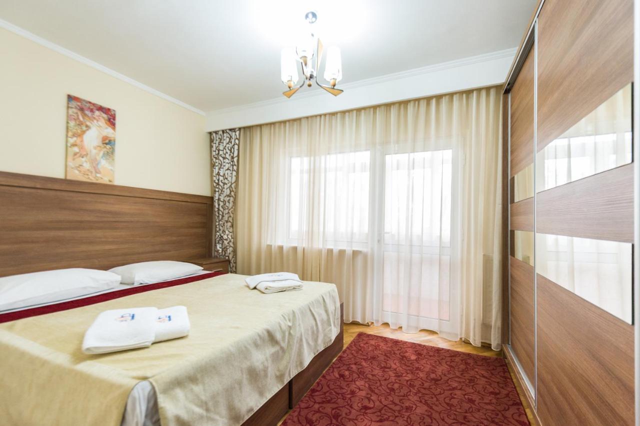 Apartament Carol Davila Piteşti Exterior foto